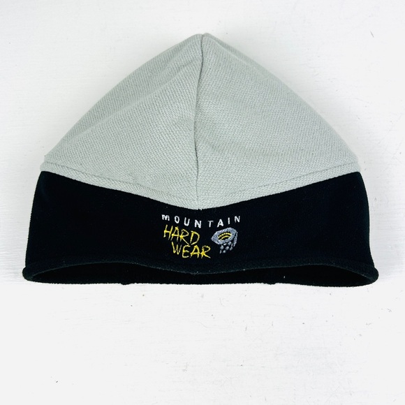 Mountain Hardwear Light Gray and Black Beanie - Picture 1 of 3
